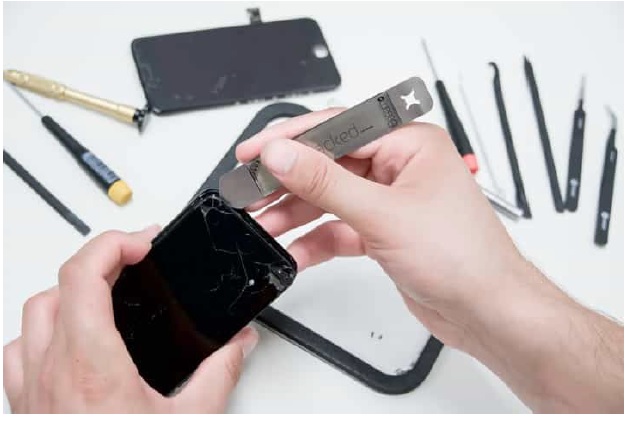 Cracked Screen or Software? Find Your Authorized Phone Repair Partner in Portugal